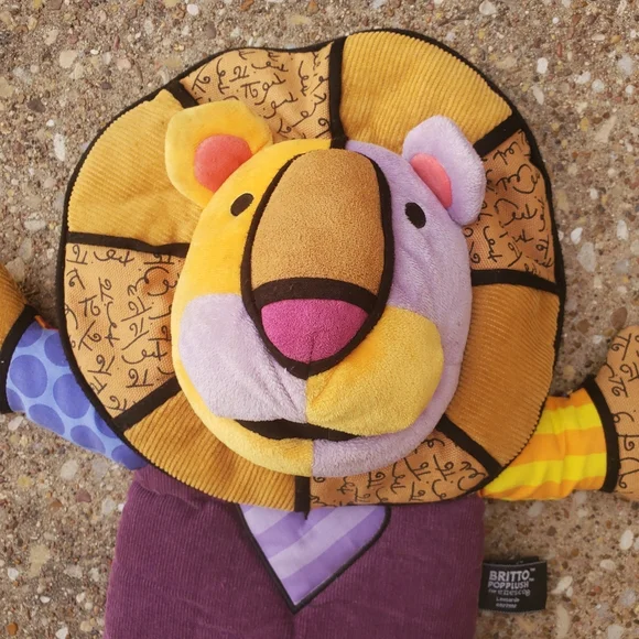 Enesco | Toys | Britto Pop Plush Enesco Leonardo Lion Hand Puppet ...